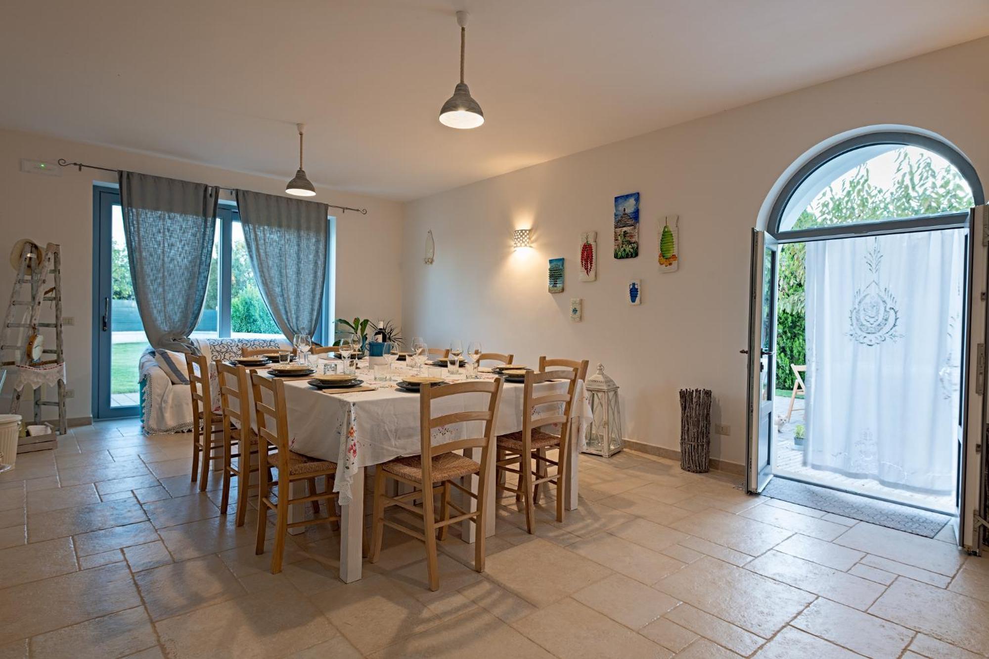 Trullisia Bed And Breakfast Alberobello Exterior photo